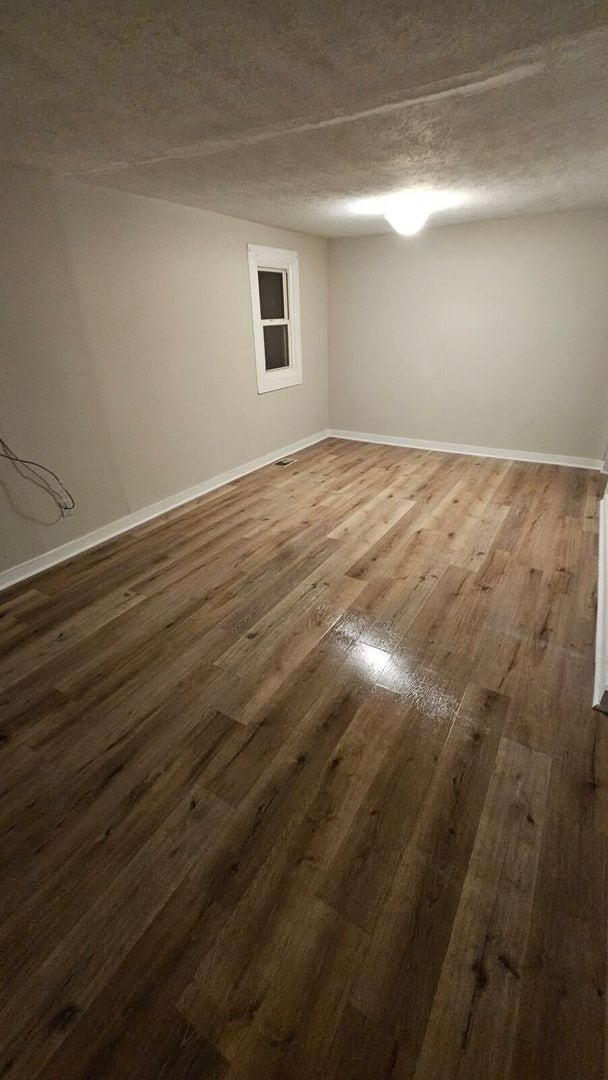 Photo - Cute Little Country Home!