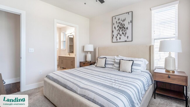 Building Photo - 15950 Chase Hill Blvd