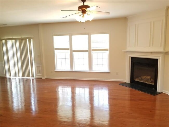 Building Photo - 2119 Hailston Dr NW
