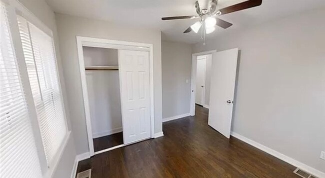 Building Photo - 4235 Paseo Blvd