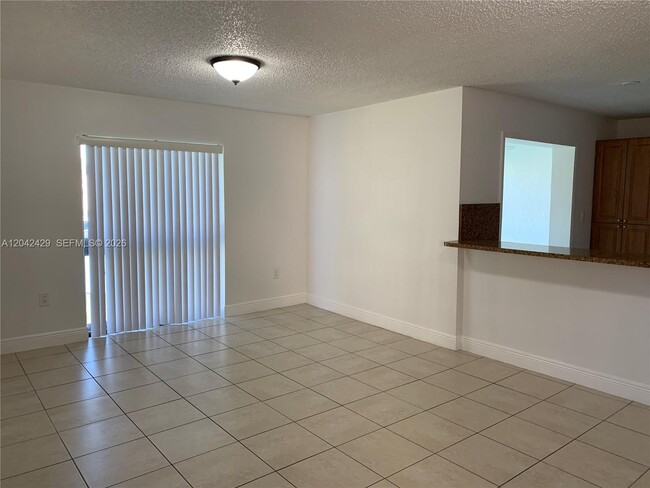 Foto del edificio - 6745 SW 132nd Ave