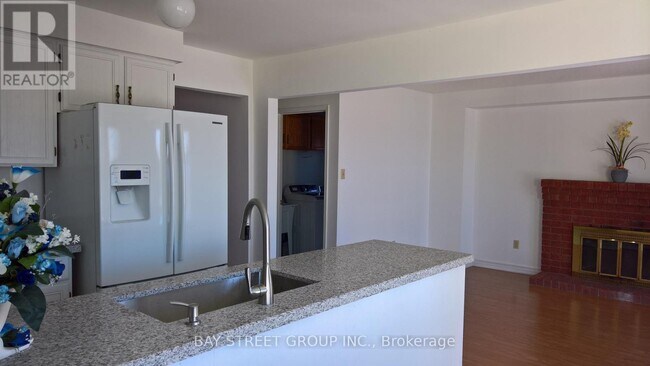 Photo du bâtiment - 24 Militia Trail