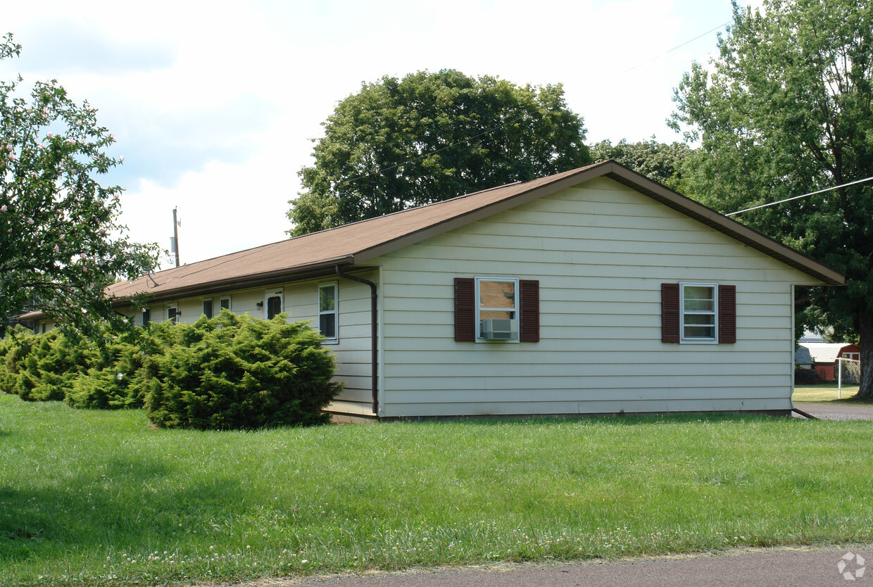 Building Photo - 518 4th St