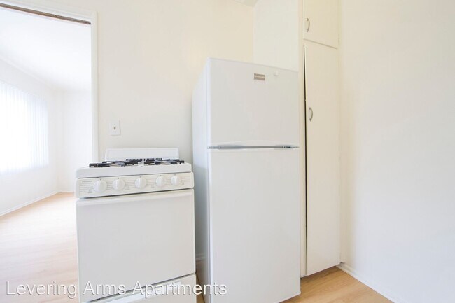 Building Photo - 667-669-669 Levering Ave
