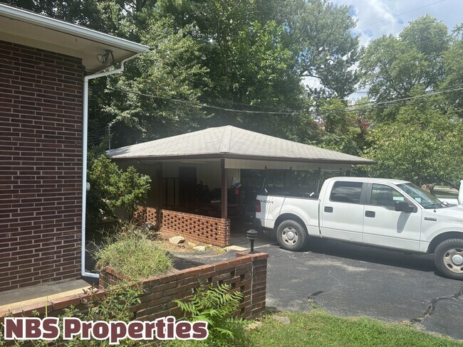 Foto del edificio - 6919 Haverhill Dr NW