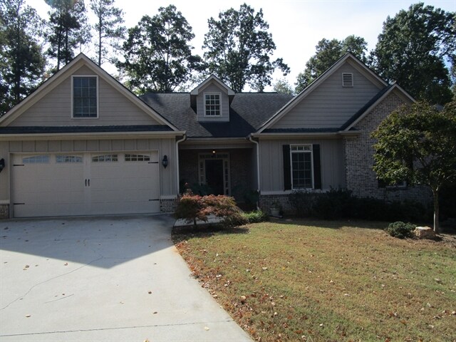 Primary Photo - 524 Picketts Mill Rd