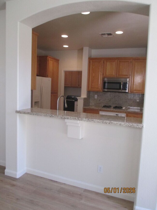 Foto del edificio - Beautiful Roseville home near Galleria