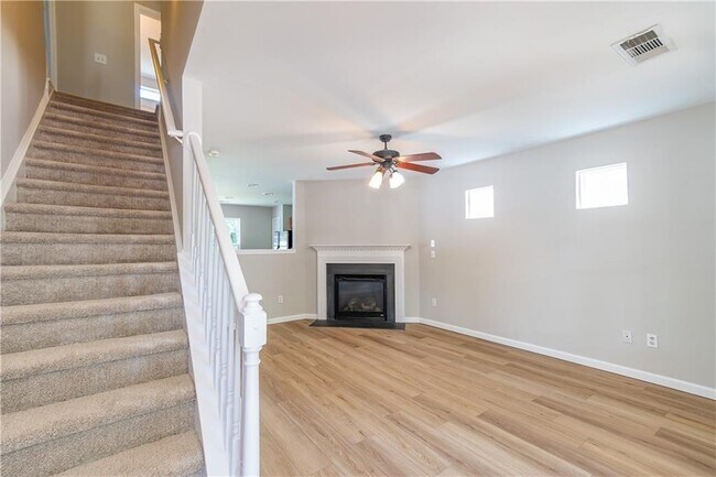 Building Photo - 5795 Mountain Top Pl