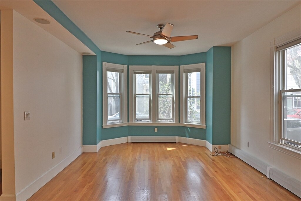 Primary Photo - 84 Tremont St