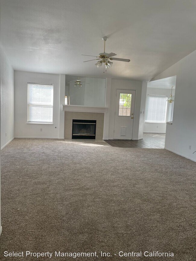 Building Photo - 3 br, 2 bath House - 2721 4th St