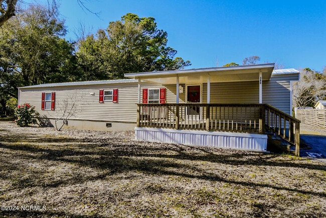 Building Photo - 380 Pearson Cir