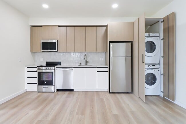 Building Photo - 4456 30th Street - North Parks Elevated Spanish Style Community