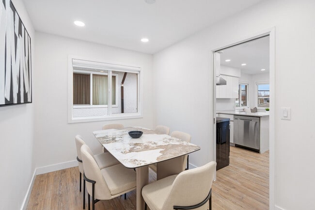 Photo du bâtiment - 3011 E 29th Ave
