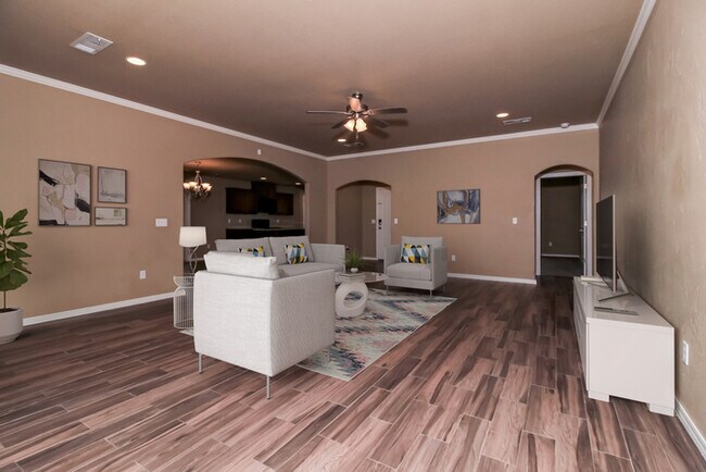 Foto del edificio - 7406 Vail Dr.