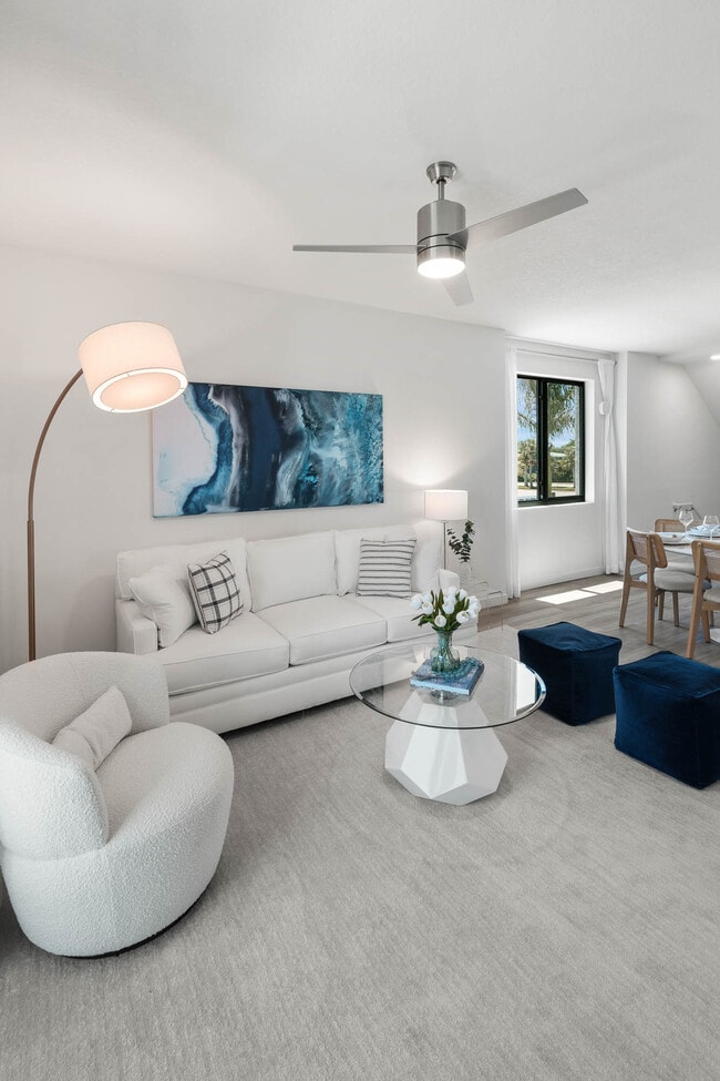 Building Photo - The Palmeri Residences