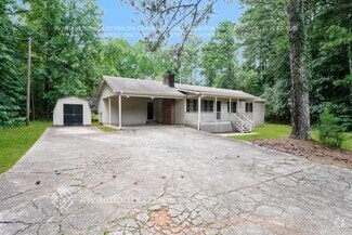 Building Photo - 2160 Flowery Branch Rd