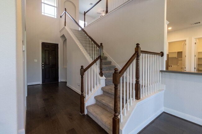 Foto del edificio - Stunning two story 4 bedroom with den and media/ game area in Pflugerville!