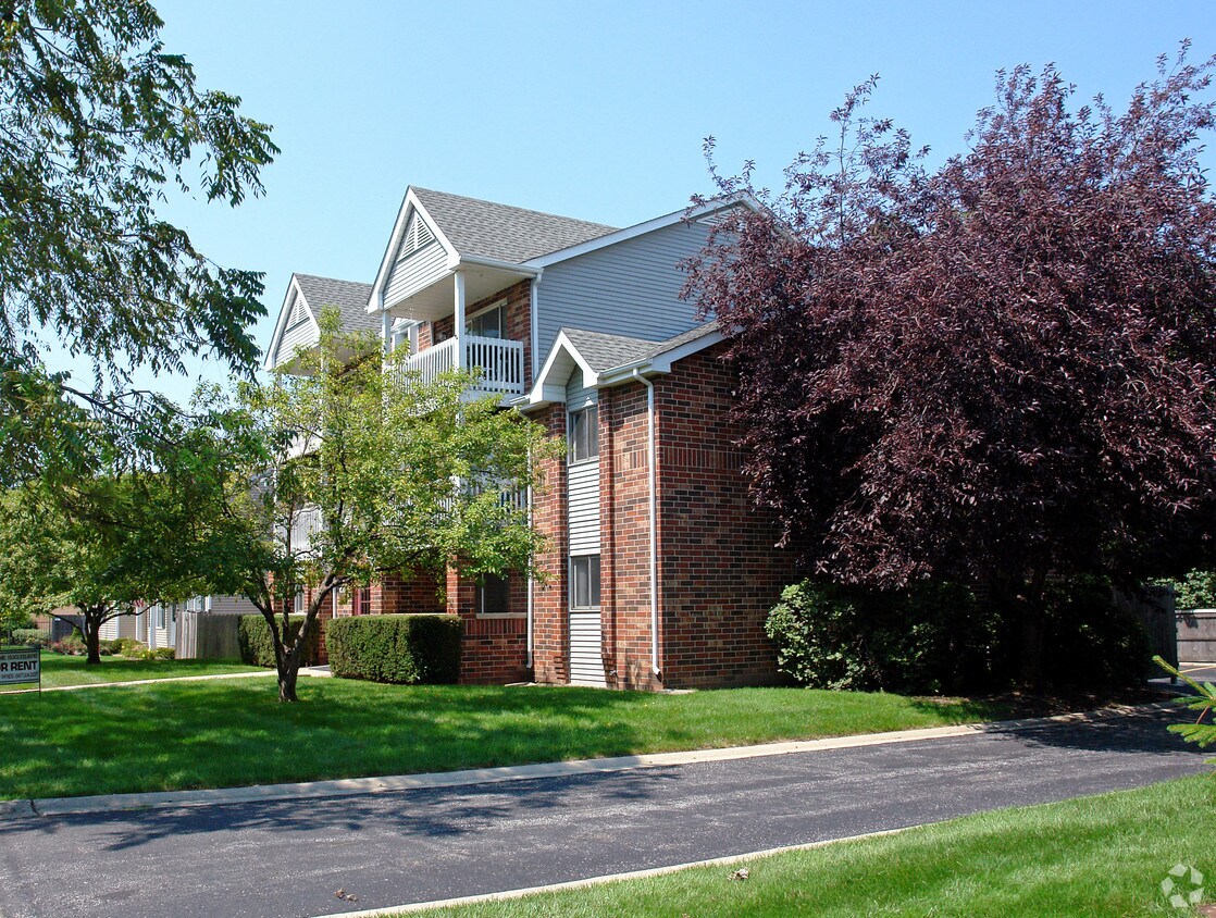 Primary Photo - 116 W Wood St