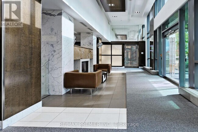 Building Photo - 235 Sherway Gardens Rd