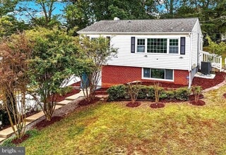 Building Photo - 15030 Alabama Ave