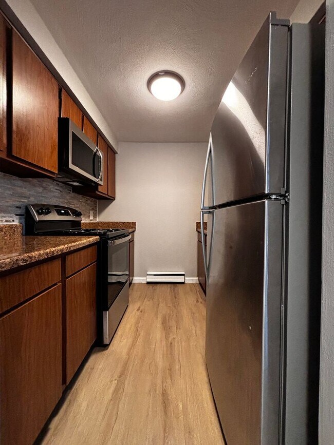 Foto del edificio - Charming 2 bedroom- 1bath  apartment with washer dryer hook-up