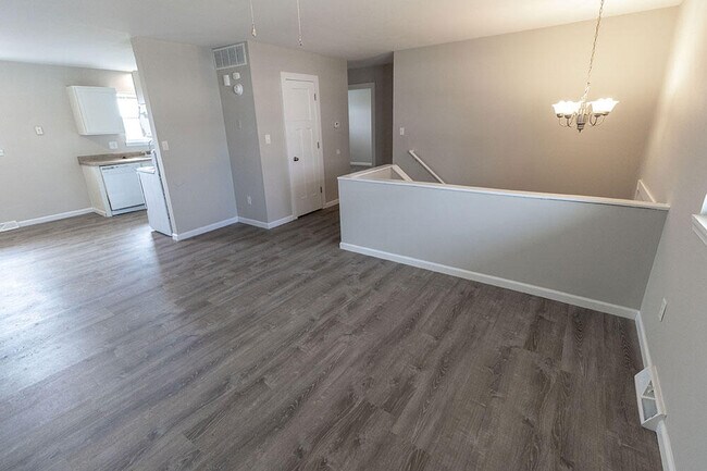 Foto del edificio - 7304 N Moberly Dr