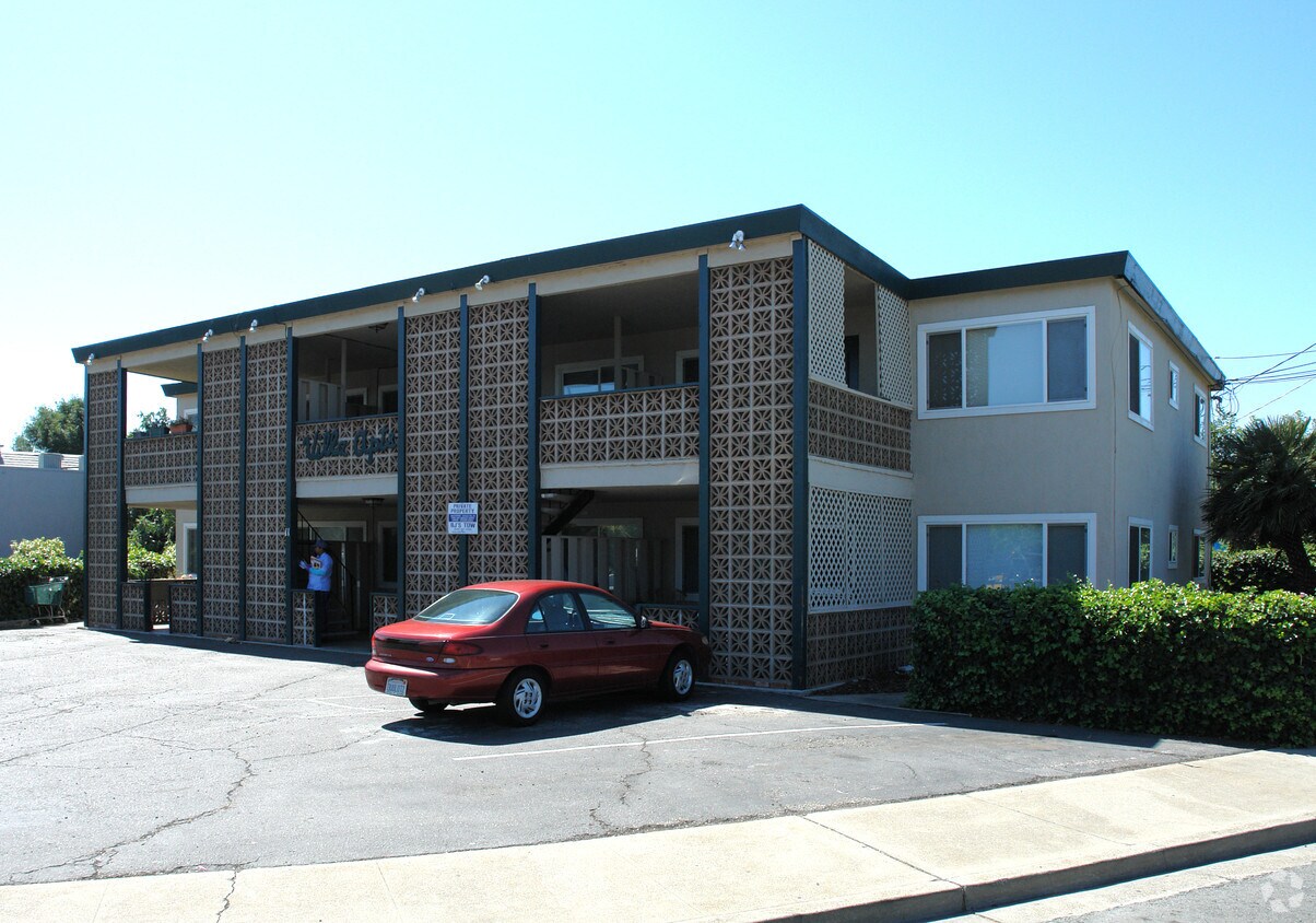 Foto del edificio - 11 Linscheid Dr