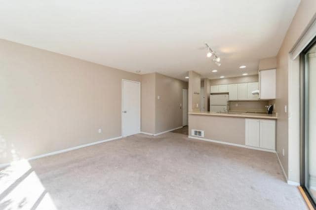 Building Photo - 1 bedroom in Seattle WA 98102