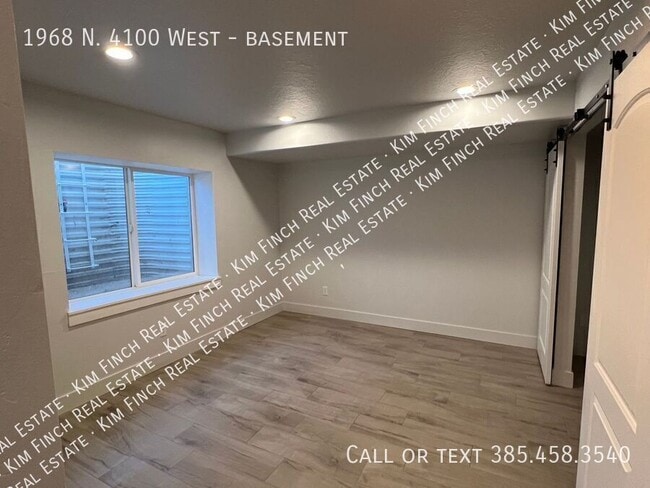 Building Photo - 1968 N 4100 W