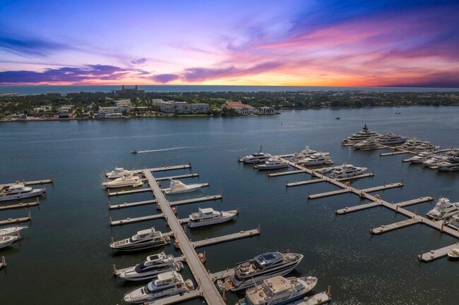 Foto del edificio - 400 N Flagler Dr