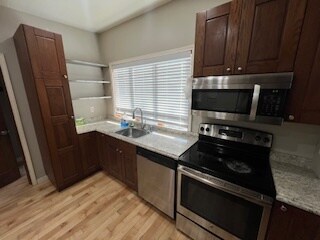 Foto del edificio - 630 9th ave s