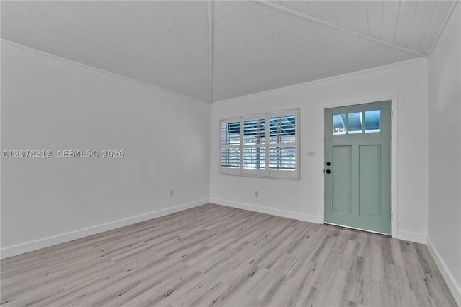 Foto del edificio - 50 NW 26th Ave
