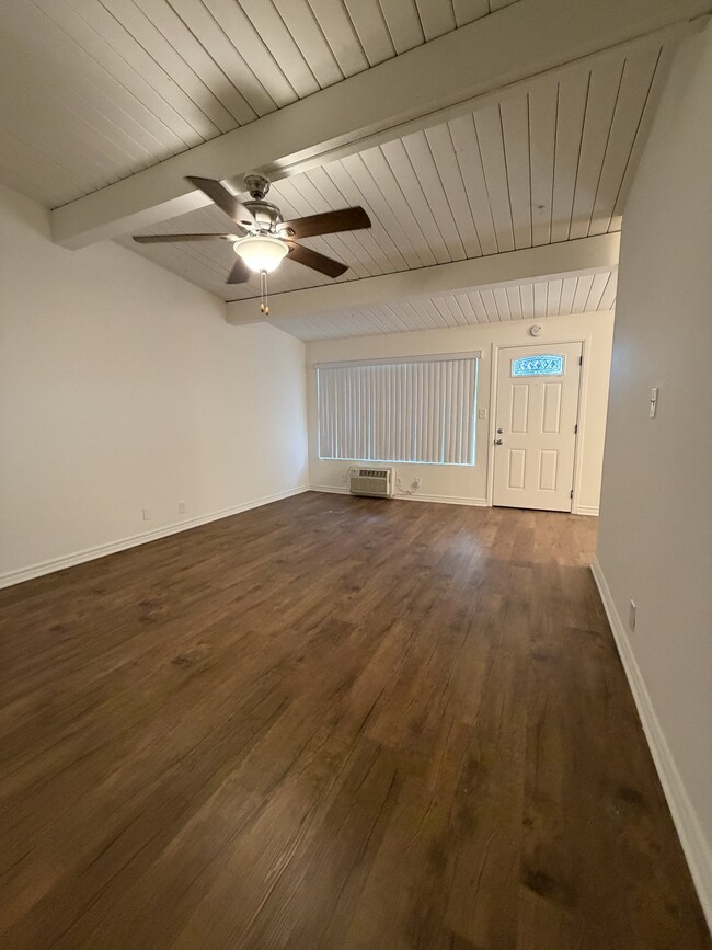 Living Room 2x1 - Friendly Hills Villas