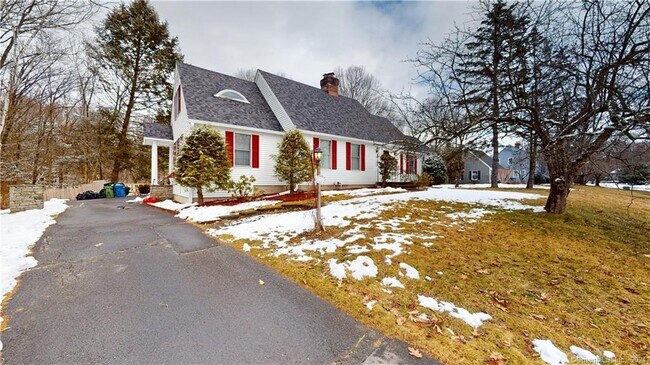 Building Photo - 1 Strawberry Hill Rd