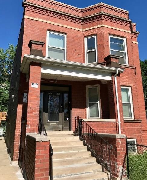 Primary Photo - 7833 S Union Ave