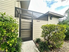 Building Photo - 13345 Broadhurst Loop