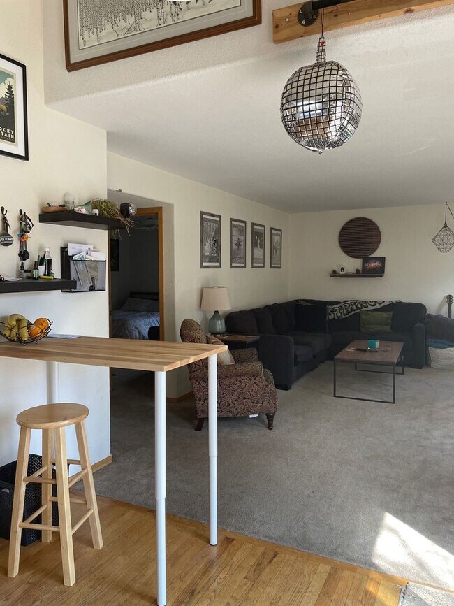 Building Photo - Spacious 4b/3ba House in North Boulder! Av...