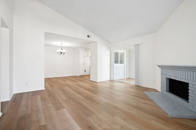 Foto del edificio - Ocean Views, Fully Remodeled Kitchen,Iconi...