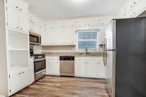 Foto del edificio - 2740 Treadway Dr