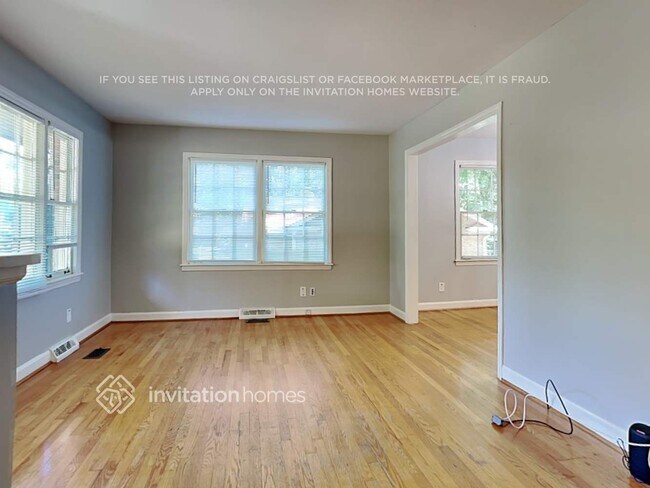 Foto del edificio - 2501 Wensley Dr