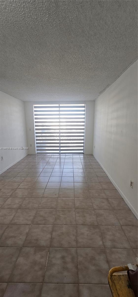Foto del edificio - 8075 NW 7th St