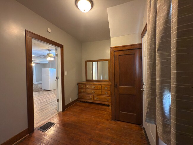 Foto del edificio - 339 W North St