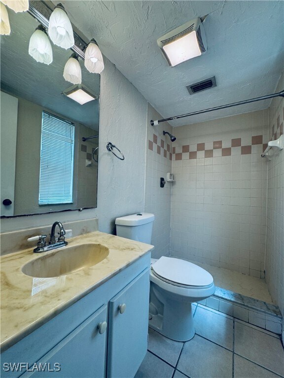 Foto del edificio - 12670 Kenwood Ln