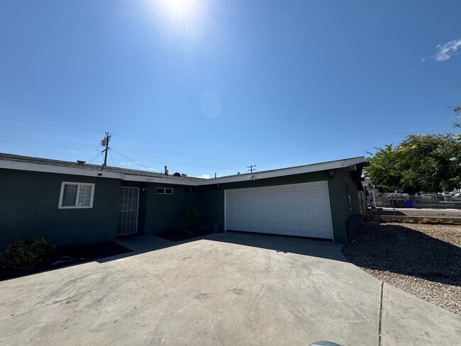 Building Photo - 14433 Mojave Ln