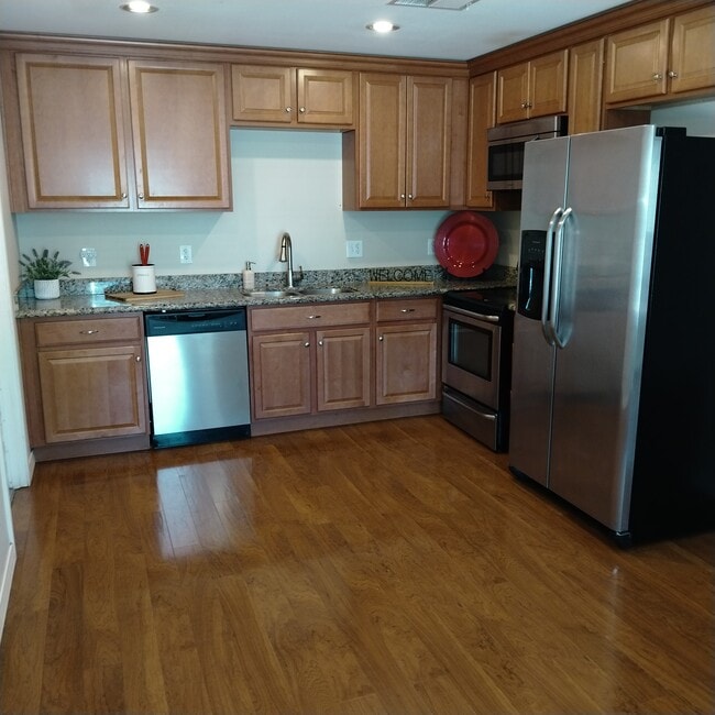 Building Photo - 2743 W Junquillo Cir