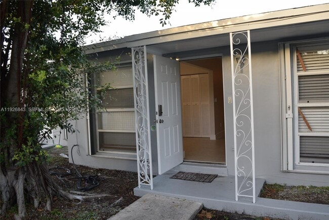 Foto del edificio - 19391 SW 103rd Ct