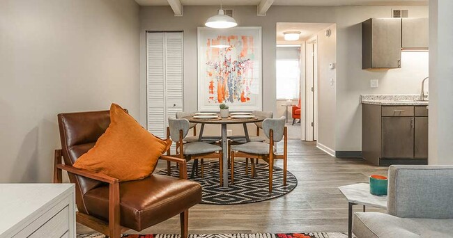 The Reserve at 77 Apartments - Apartments in Lenexa, KS | Apartments.com