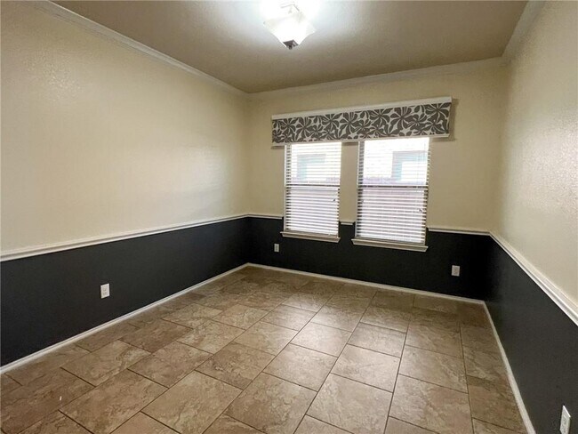 Foto del edificio - 326 Briar Park Dr