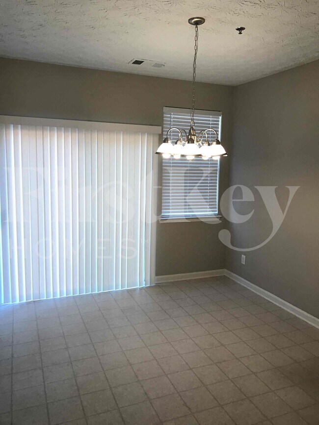 Building Photo - 114 Ellis Drive