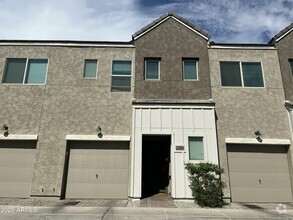 Building Photo - 2264 W Laurie Ln